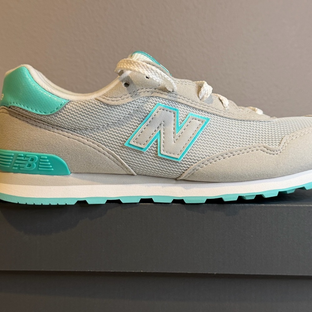 New Balance Light Gray and Aqua Sneakers, NEW w/box